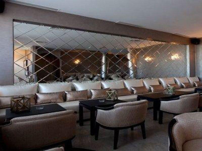 فندق ريد 4*